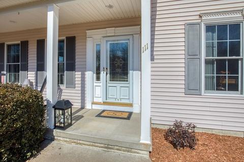 111 Devon Ter, Westfield, MA 01085 photo 4