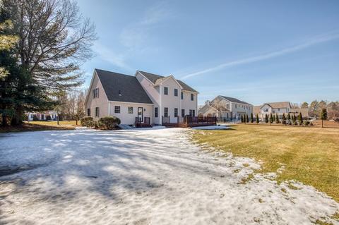 111 Devon Ter, Westfield, MA 01085 photo 32