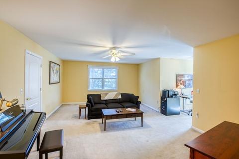 111 Devon Ter, Westfield, MA 01085 photo 27