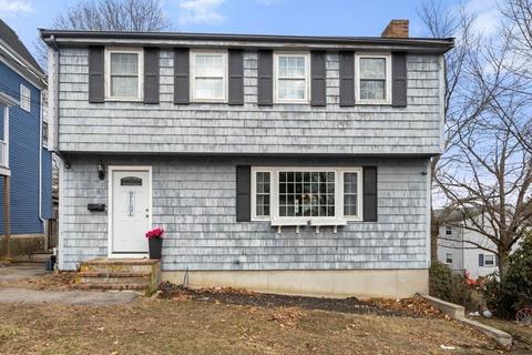 11 Benjamin St, Dedham, MA 02026 photo 1