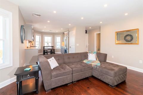 8 Chestnut St #2, Beverly, MA 01915 photo 17