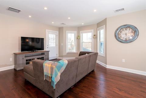 8 Chestnut St #2, Beverly, MA 01915 photo 10