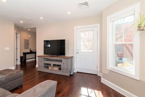 8 Chestnut St #2, Beverly, MA 01915 photo 16