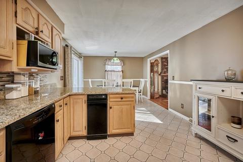 1685 E Mountain Rd, Westfield, MA 01085 photo 3