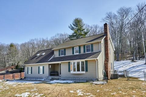 1685 E Mountain Rd, Westfield, MA 01085 photo 1