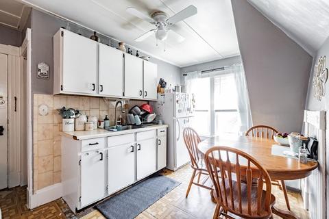 19 Parkwood St, Springfield, MA 01108 photo 34