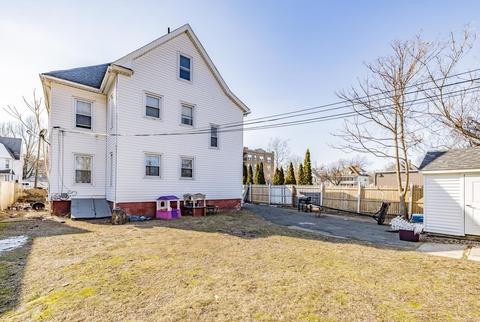 19 Parkwood St, Springfield, MA 01108 photo 4