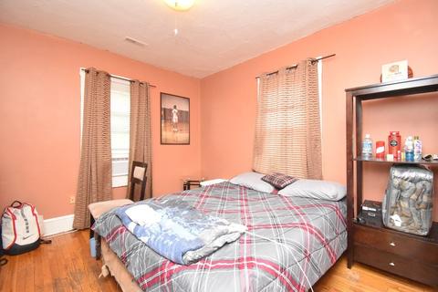 19 Batavia St, Springfield, MA 01109 photo 17