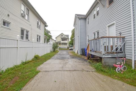 19 Batavia St, Springfield, MA 01109 photo 20