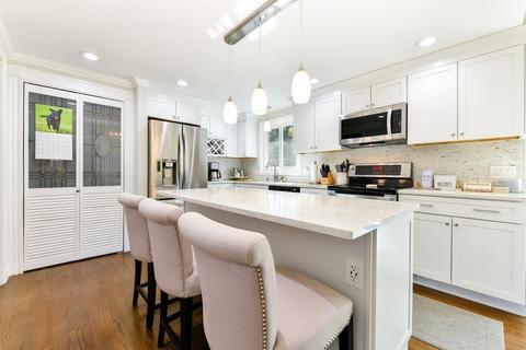 66 Juniper Dr, Saugus, MA 01906 photo 2
