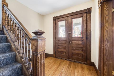 54 Crystal Ave, Springfield, MA 01108 photo 12