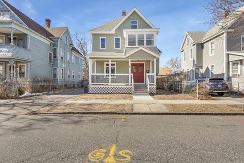 54 Crystal Ave, Springfield, MA 01108 photo 2