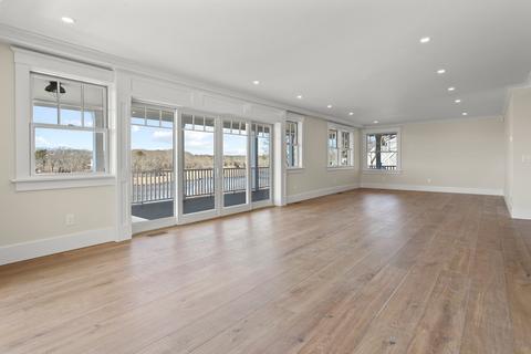 19 Vine Ave, Barnstable, MA 02632 photo 3