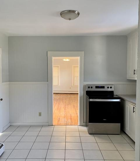 7 Standish St, Worcester, MA 01604 photo 10