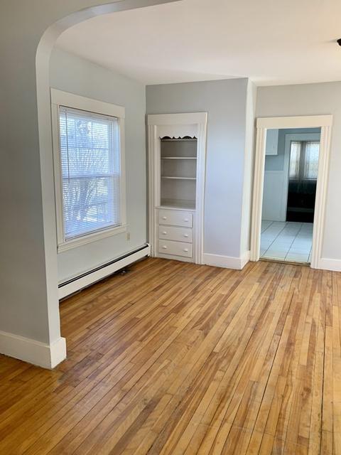 7 Standish St, Worcester, MA 01604 photo 5