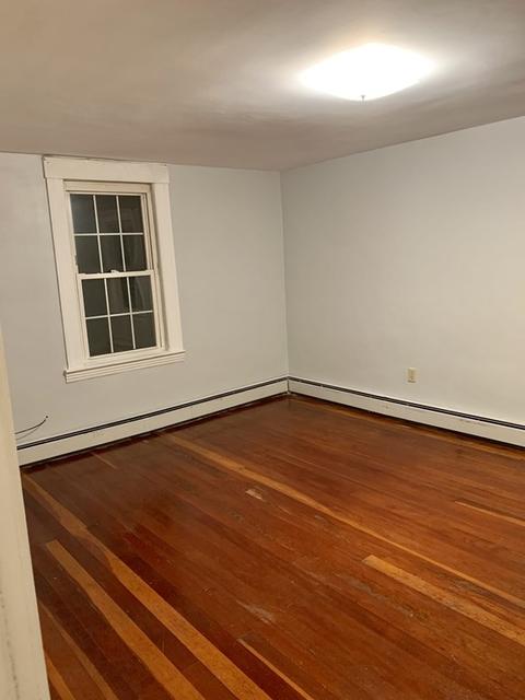7 Standish St, Worcester, MA 01604 photo 14