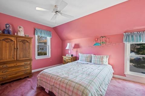 4 Hanson Rd, Saugus, MA 01906 photo 12