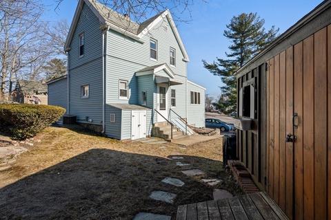 4 Hanson Rd, Saugus, MA 01906 photo 2