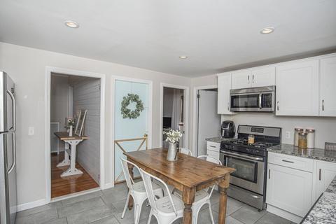 54 Barber St, Coventry, RI 02816 photo 25
