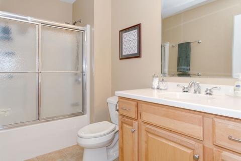 7 Chester #106, Derry, NH 03038 photo 17