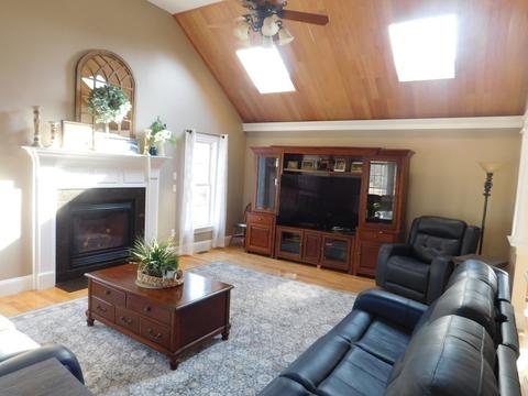 16 Pierce Rd, Sutton, MA 01590 photo 8