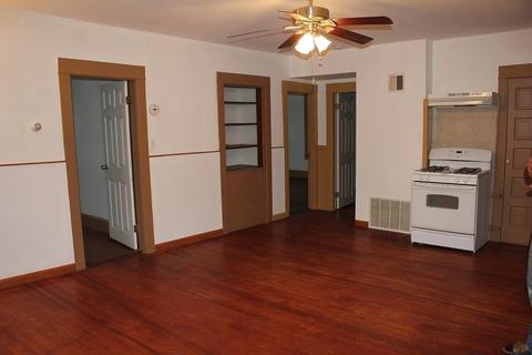 41 Park St, Webster, MA 01570 photo 5