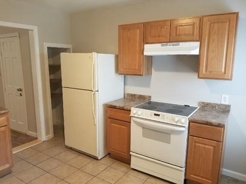 162 E Main St, Chicopee, MA 01020 photo 6