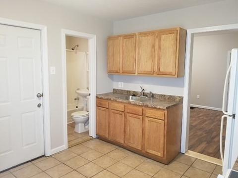 162 E Main St, Chicopee, MA 01020 photo 3