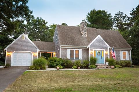 9 Tern Cir, Mashpee, MA 02649 photo 2