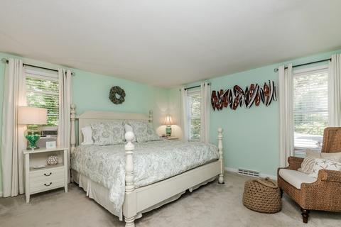 9 Tern Cir, Mashpee, MA 02649 photo 8