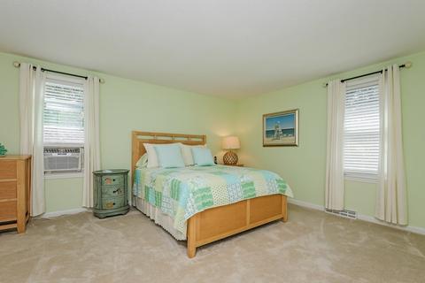 9 Tern Cir, Mashpee, MA 02649 photo 11