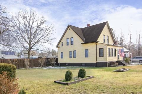 11 Benham St, Springfield, MA 01109 photo 1