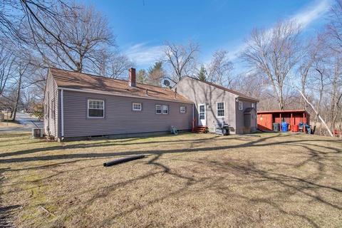 332 Holcomb Rd, Springfield, MA 01118 photo 34