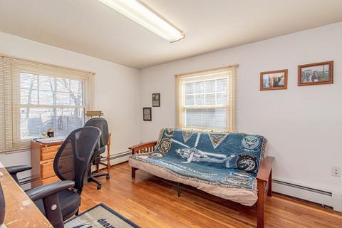 332 Holcomb Rd, Springfield, MA 01118 photo 23