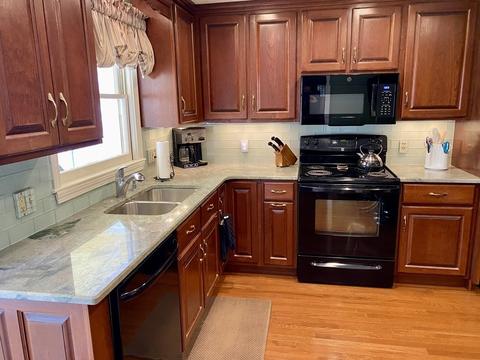 69 Stoney Brook Dr, Sutton, MA 01590 photo 5