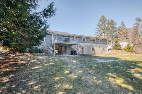 203 Murphy Ln, Chicopee, MA 01020 photo 24