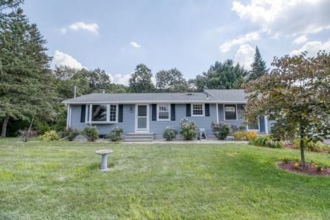 203 Murphy Ln, Chicopee, MA 01020 photo 2