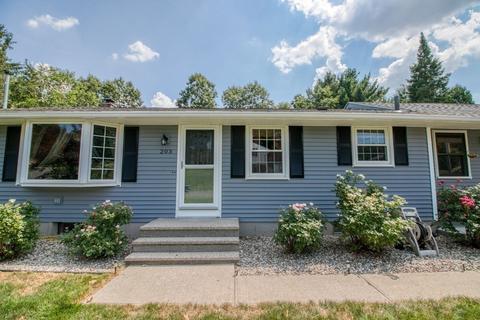 203 Murphy Ln, Chicopee, MA 01020 photo 27