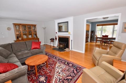 83 Juggler Meadow Rd, Leverett, MA 01054 photo 6