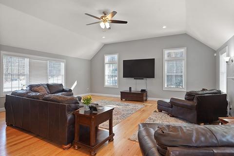 7 Sheldon Rd, Derry, NH 03038 photo 7