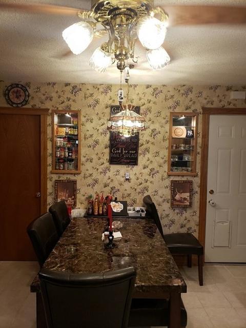 85 Ardmore St, Springfield, MA 01104 photo 4