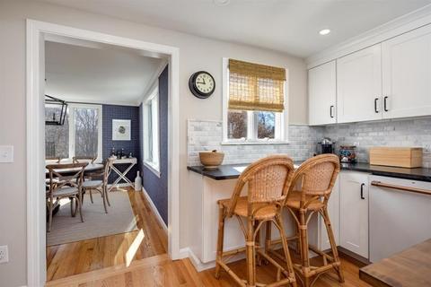 36 Hersey St, Hingham, MA 02043 photo 6