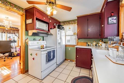 201 Windemere St, Springfield, MA 01104 photo 7