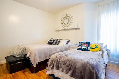 378 Ferry St, Everett, MA 02149 photo 18