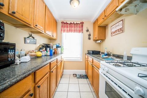 1029 Plymouth Ave, Fall River, MA 02721 photo 16