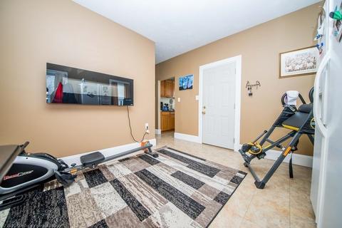1029 Plymouth Ave, Fall River, MA 02721 photo 11