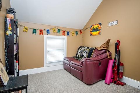 1029 Plymouth Ave, Fall River, MA 02721 photo 17