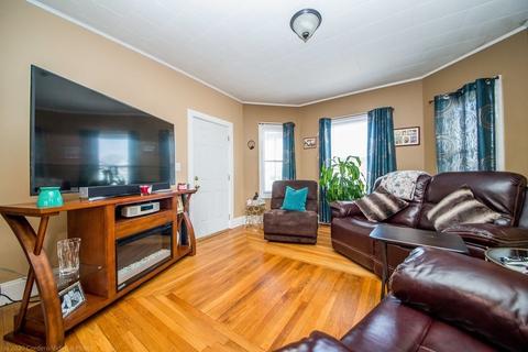 1029 Plymouth Ave, Fall River, MA 02721 photo 5