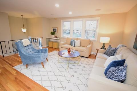 243 Hampton Rd, Sharon, MA 02067 photo 2