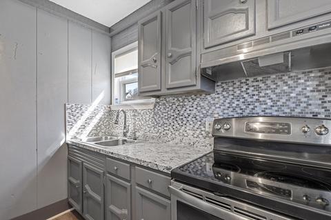 2831 N Main St, Fall River, MA 02720 photo 4
